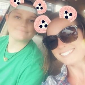 Meet your Posher, Carly